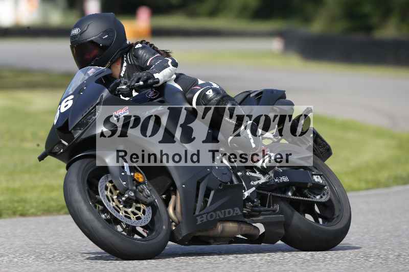 /Archiv-2025/42 07.08.2025 Peter Studer Girls Day ADR/Gruppe pink/66